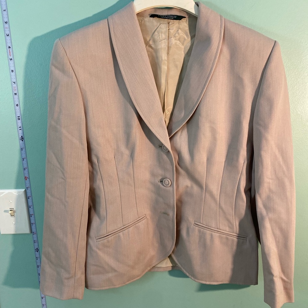 🍂Laura Ashley Women’s Blazer🍂